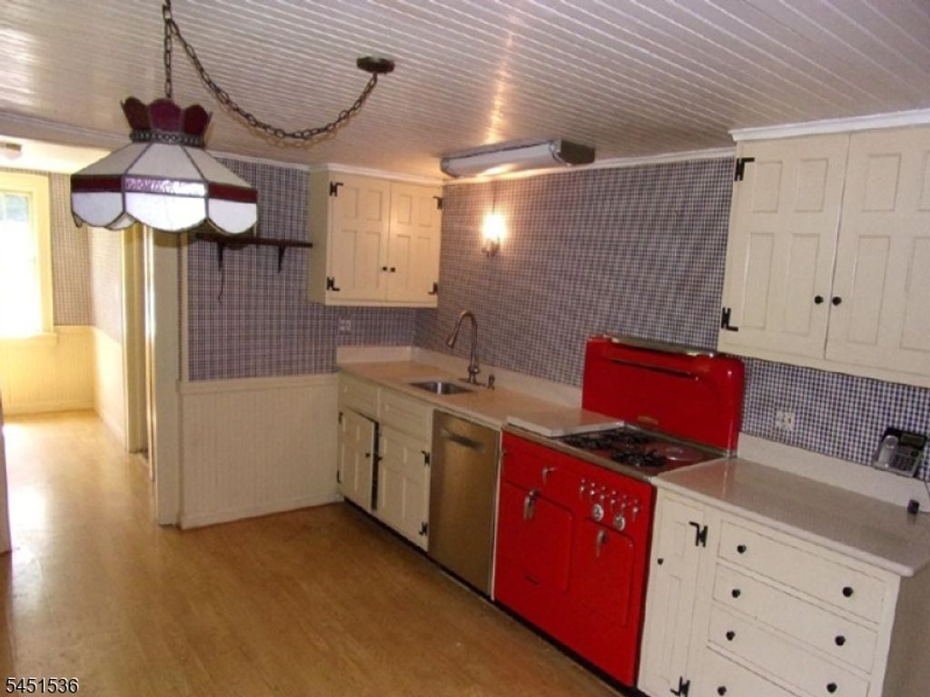 56 Orton Rd, West Caldwell Twp., NJ 07006 — photo 5