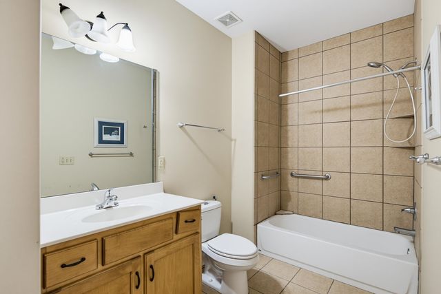 1601 Dexter Grove Ct Apt 102, Cordova, TN 38016