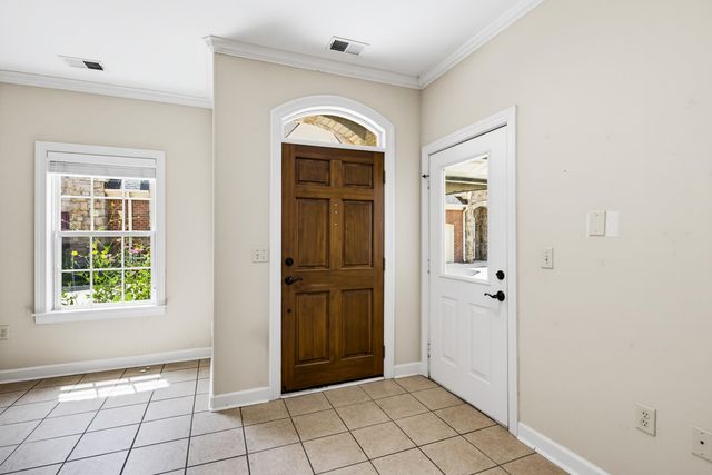 1601 Dexter Grove Ct Apt 102, Cordova, TN 38016