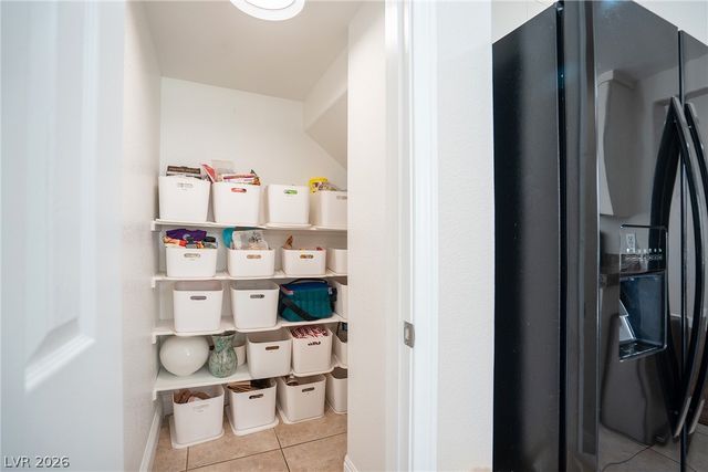 196 Kachina Drive, Henderson, NV 89074