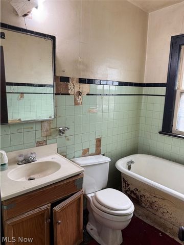 10205 Sandusky Avenue, Cleveland, OH 44105