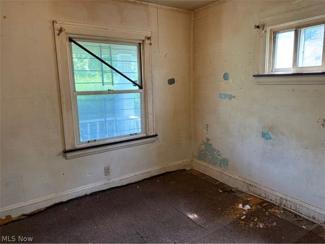 10205 Sandusky Avenue, Cleveland, OH 44105