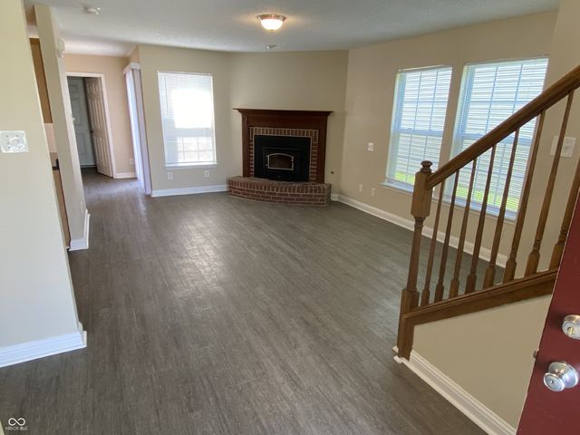 12853 Courage Crossing, Fishers, IN 46037