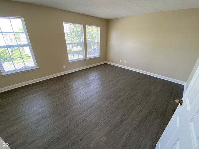 12853 Courage Crossing, Fishers, IN 46037