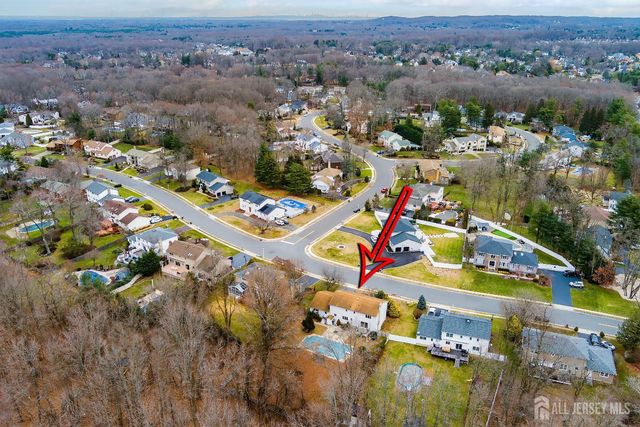 5 Washington Avenue, Morganville, NJ 07751