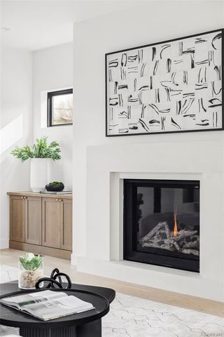 1060 S Garfield Street, Denver, CO 80209