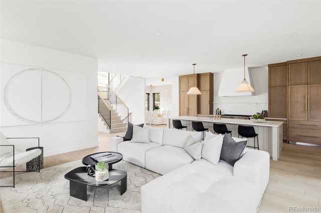 1060 S Garfield Street, Denver, CO 80209