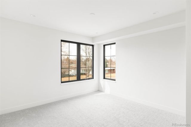 1060 S Garfield Street, Denver, CO 80209