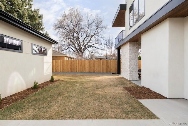 1060 S Garfield Street, Denver, CO 80209