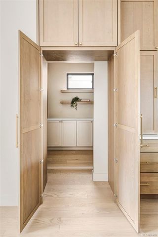 1060 S Garfield Street, Denver, CO 80209