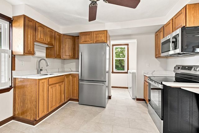 24 Railroad Ave, Norwood, MA 02062