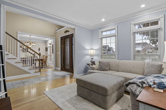 111 Bold Bidder Drive, Georgetown, KY 40324