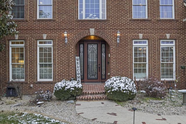 111 Bold Bidder Drive, Georgetown, KY 40324