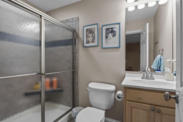 111 Bold Bidder Drive, Georgetown, KY 40324