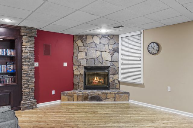 111 Bold Bidder Drive, Georgetown, KY 40324