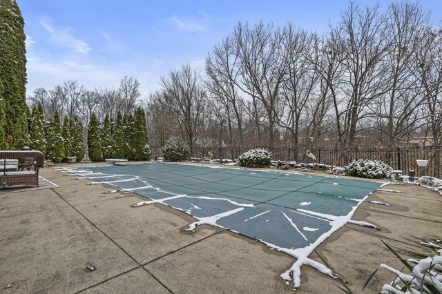 111 Bold Bidder Drive, Georgetown, KY 40324