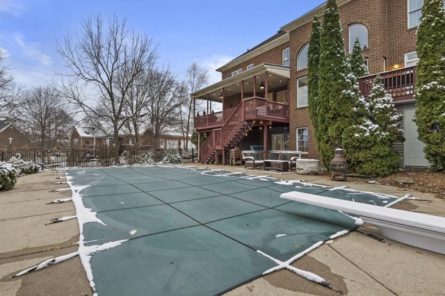 111 Bold Bidder Drive, Georgetown, KY 40324