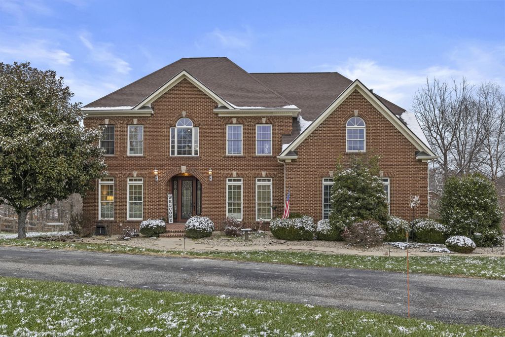 111 Bold Bidder Drive, Georgetown, KY 40324