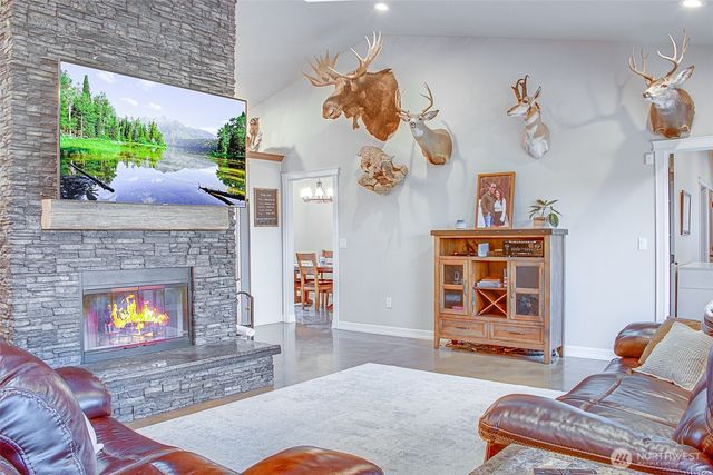 7342 Redmond Road NE, Moses Lake, WA 98837