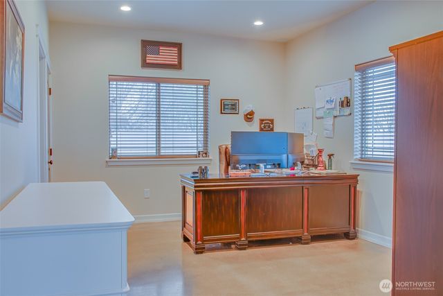 7342 Redmond Road NE, Moses Lake, WA 98837