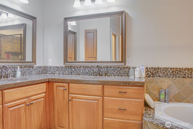 7342 Redmond Road NE, Moses Lake, WA 98837