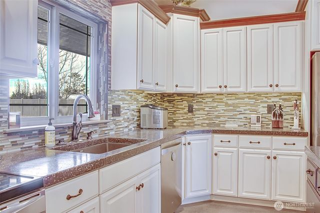 7342 Redmond Road NE, Moses Lake, WA 98837