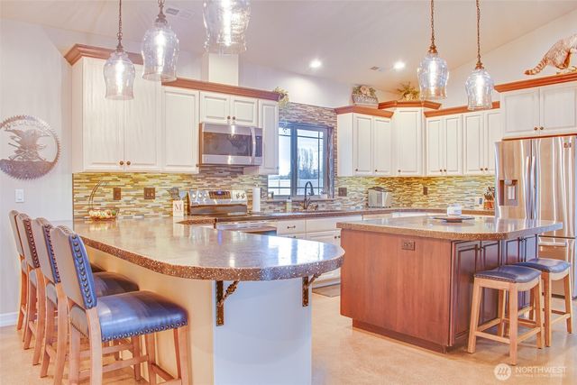 7342 Redmond Road NE, Moses Lake, WA 98837