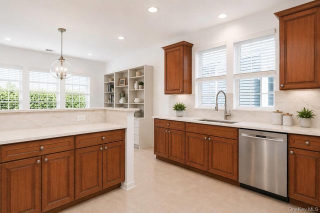 112 Ashley, Westhampton, NY 11977