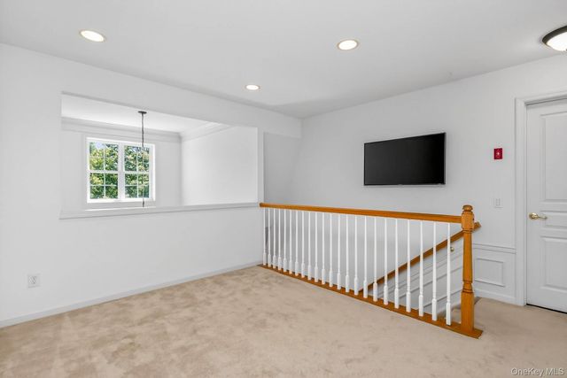 112 Ashley, Westhampton, NY 11977