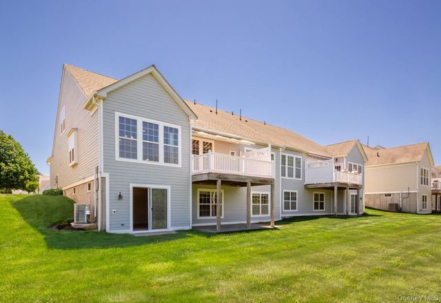 112 Ashley, Westhampton, NY 11977
