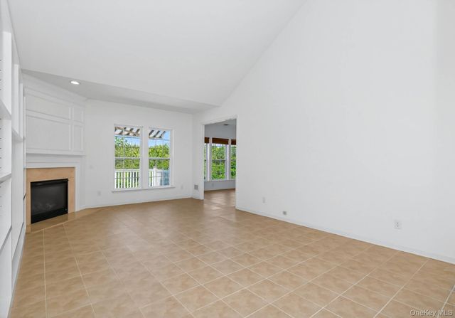112 Ashley, Westhampton, NY 11977