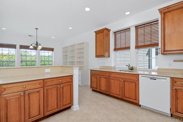 112 Ashley, Westhampton, NY 11977