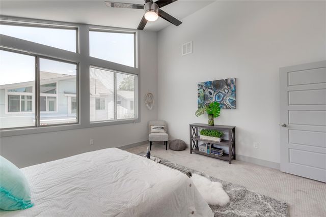 900 Banister LN H, Austin, TX 78704