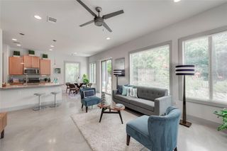 900 Banister LN H, Austin, TX 78704