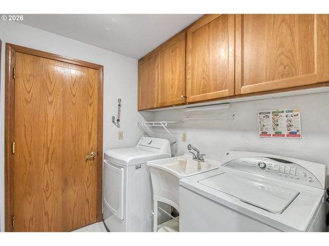 15646 Ne TILLAMOOK St, Portland, OR 97230