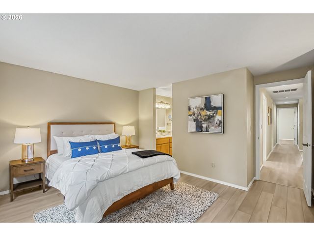 15646 Ne TILLAMOOK St, Portland, OR 97230