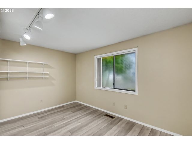 15646 Ne TILLAMOOK St, Portland, OR 97230