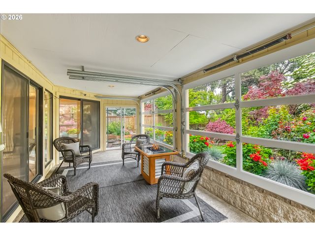 15646 Ne TILLAMOOK St, Portland, OR 97230