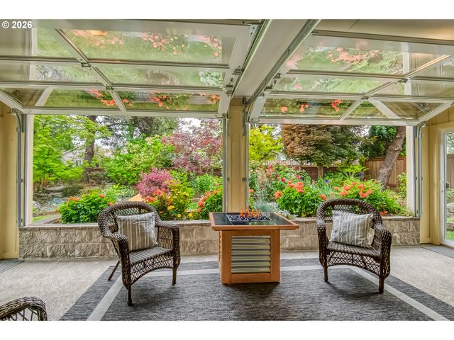 15646 Ne TILLAMOOK St, Portland, OR 97230