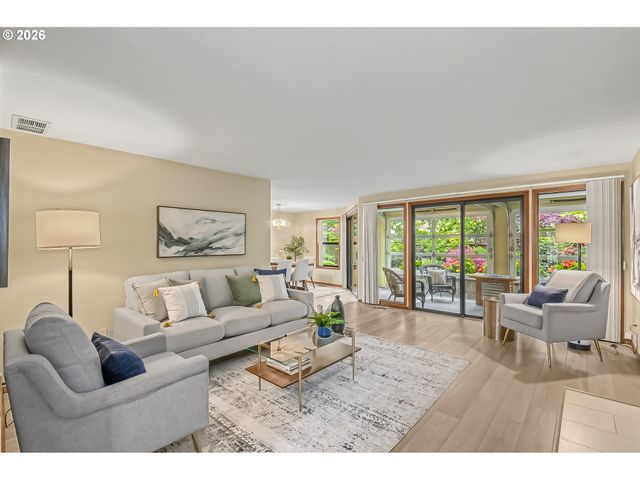 15646 Ne TILLAMOOK St, Portland, OR 97230
