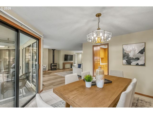 15646 Ne TILLAMOOK St, Portland, OR 97230
