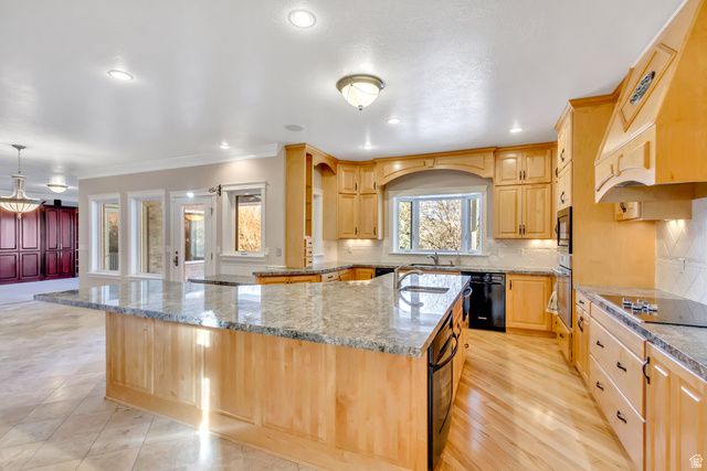 741 E 2200 N, North Logan, UT 84341