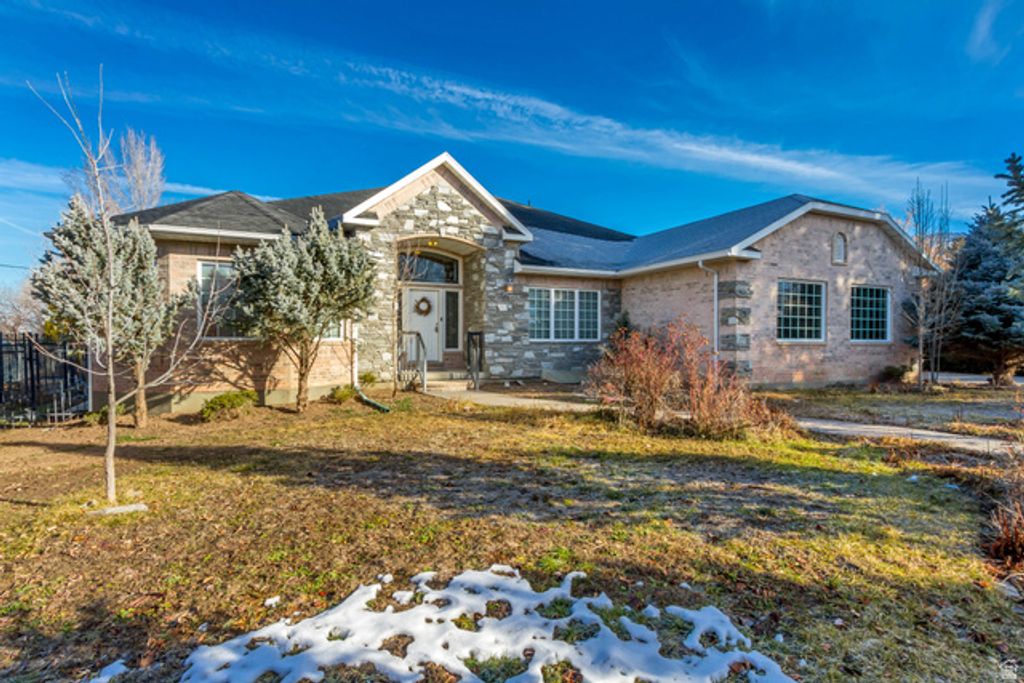 741 E 2200 N, North Logan, UT 84341