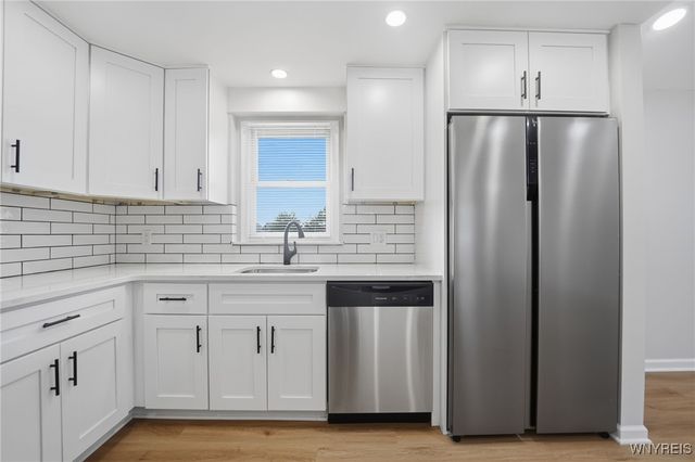 78 Rebecca Park, Buffalo, NY 14207