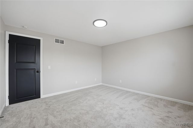 78 Rebecca Park, Buffalo, NY 14207