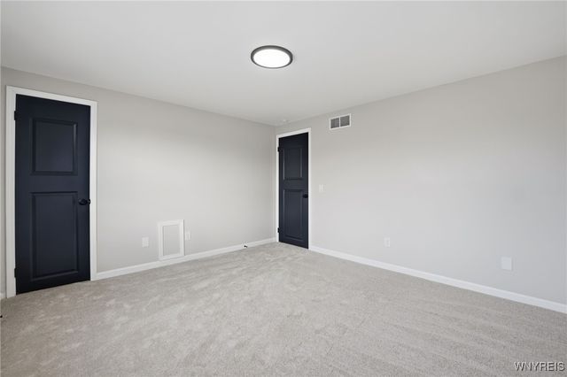 78 Rebecca Park, Buffalo, NY 14207