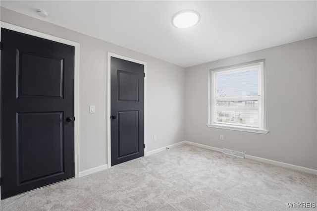 78 Rebecca Park, Buffalo, NY 14207