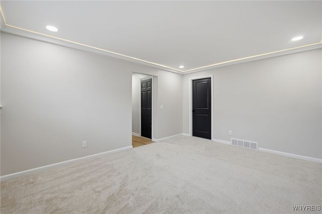 78 Rebecca Park, Buffalo, NY 14207