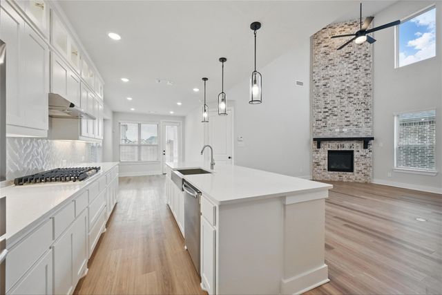 1851 Rosedale Avenue, Van Alstyne, TX 75495