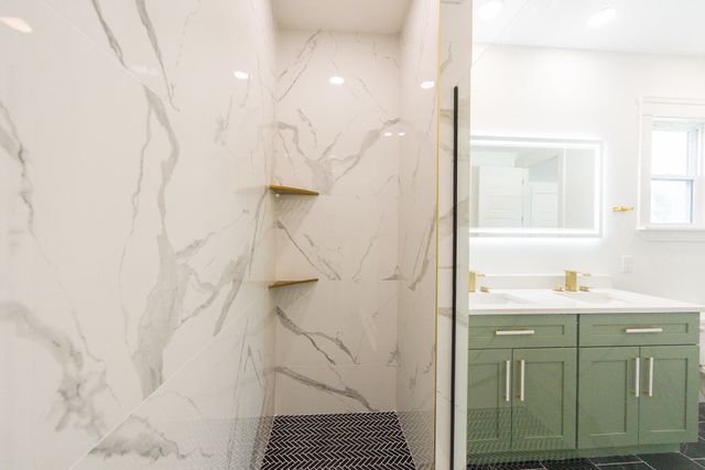 1936 Aichele Drive, North Charleston, SC 29406